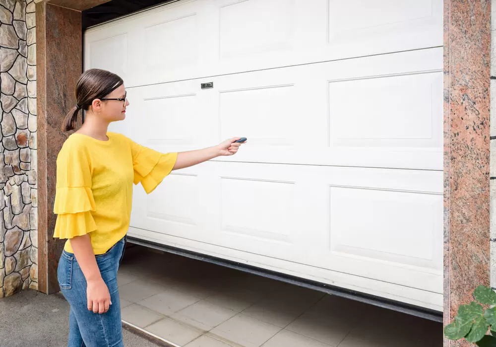 Garage Door Remotes Gold Coast | McLean's Locksmith